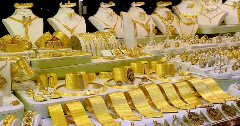 ALTINDA SON DURUM 4 ARALIK 2025: Bugün altın fiyatları ne kadar? 22 ayar bilezik, tam, yarım, gram ve çeyrek altın kaç TL?