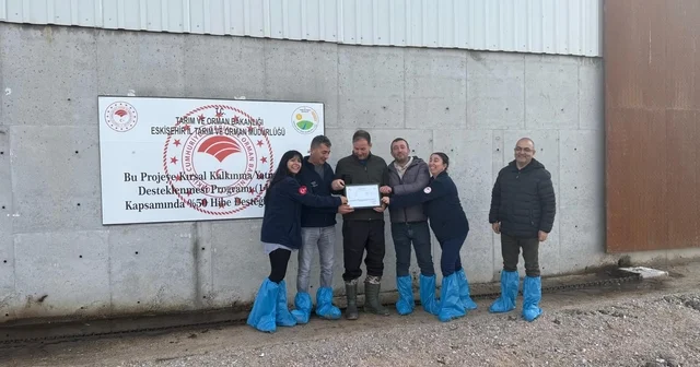 Mahmudiye nin ilk ari işletmesi sertifikalandırıldı Eskişehir Haberleri