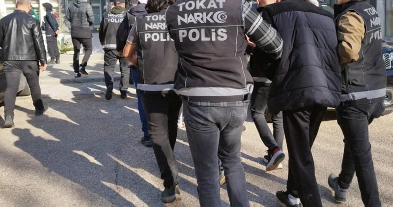 Zehir taciri binlerce sentetik hapla yakalandı: Şüpheli tutuklandı