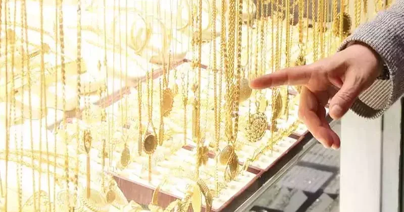 Uzmanlardan imitasyon altın uyarısı: Metaller deriye nüfuz edip yoğun bakımlık edebilir