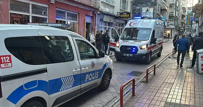 Kardeşiyle birlikte arkadaşını bıçakladı