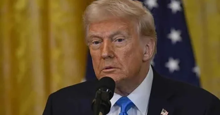 Trump tan Venezuela açıklaması: Yakında karadan da saldırılara başlayacağız