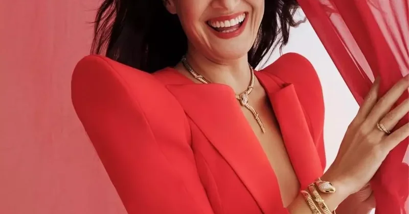 Hey gidi günler : Gupse Özay dan lise yıllarına nostaljik selam