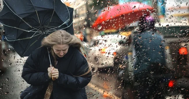 Bu gece başlıyor: Gök gürültülü kuvvetli sağanak geliyor Meteoroloji den sağanak, buzlanma ve don uyarısı: 43 ilde yağış bekleniyor