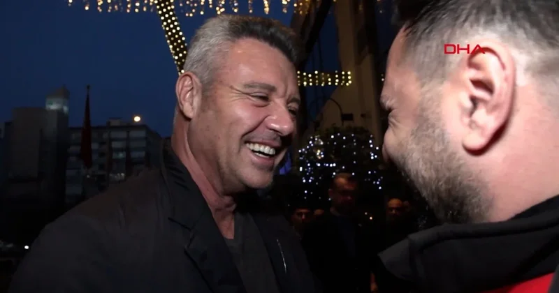 Fenerbahçe Başkanı Sadettin Saran dan polislere: Beni koruyor musunuz? Sözcü Gazetesi