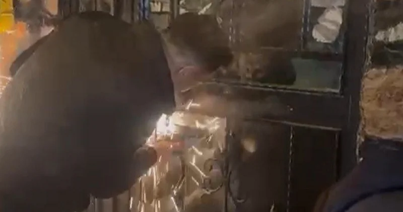 Spiralli baskınla çökertildi: Kumar makinesiyle çatıdan kaçtılar Eskişehir Haberleri