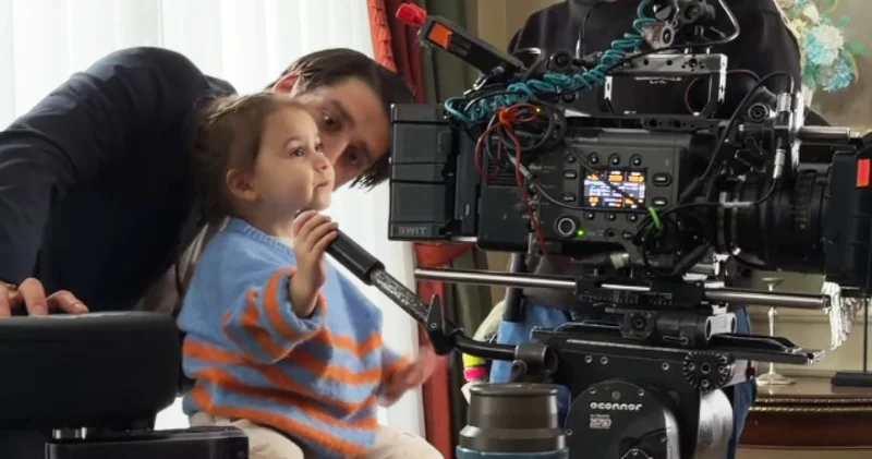 Suzan Akkaş babası Bora Akkaş a set ziyareti