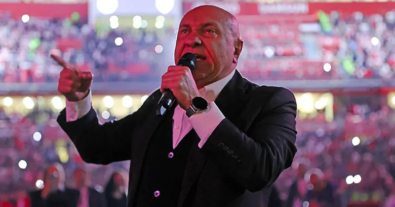 Samsunspor taraftarı Galatasaraylı isme tepki gösterdi: Yüksel Yıldırım bonservisini istedi