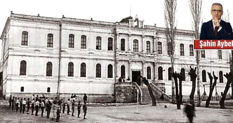 Cumhuriyetin ilk yıllarında okul bina tasarım politikaları nasıldır?