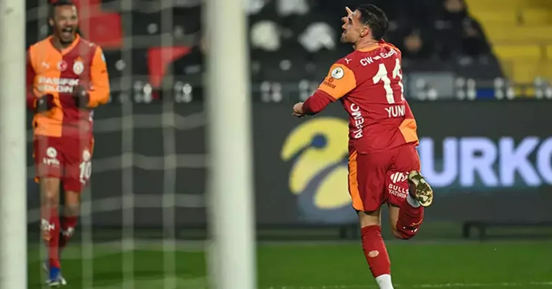 Yunus Akgün kupayı da boş geçmedi, Trabzonspor un umutlarını bitirdi Fanatik Gazetesi Galatasaray (GS) Haberleri Spor
