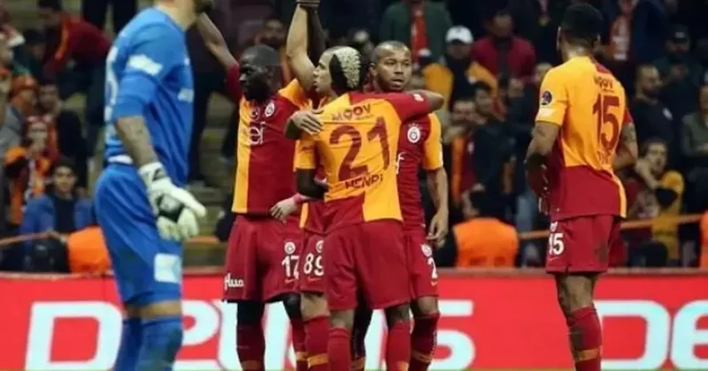 Galatasaray ın eski yıldızı Süper Lig de tutunamadı: Sezon bitmeden takımsız kaldı