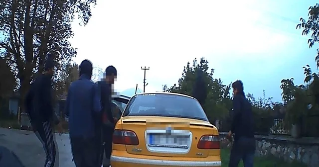 Sınır illerinden Kocaeli ye uzanan göçmen kaçakçılığı hattı çökertildi: 16 gözaltı Kocaeli merkezli 3 ilde göçmen kaçakçılığı operasyonu Kocaeli Haberleri