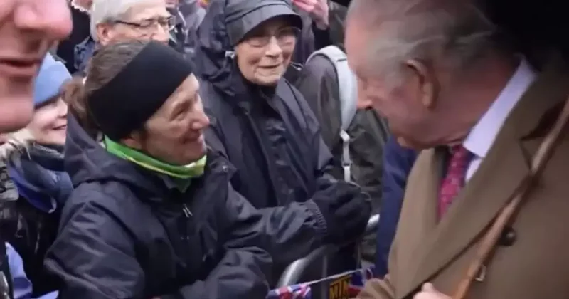 Kral Charles, Prens Andrew un Epstein Skandalı Nedeniyle Yuhalandı