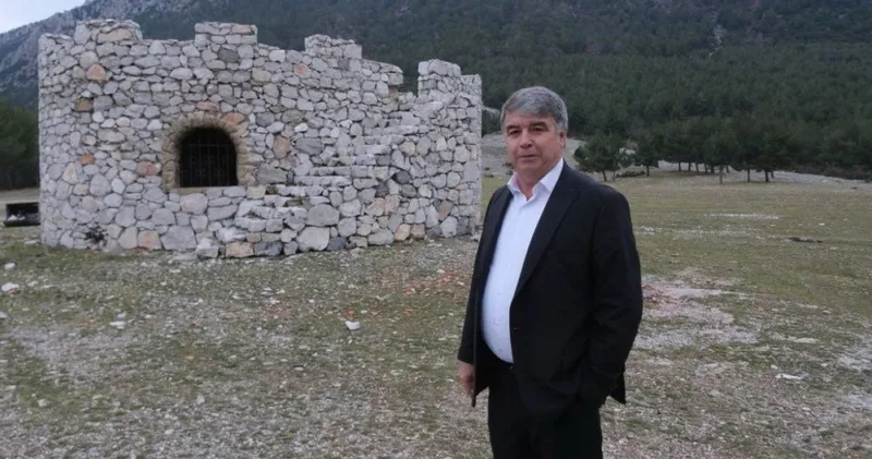 Denizli’de bomboş arazi içinden yükselen taş kulenin sırrı çözüldü