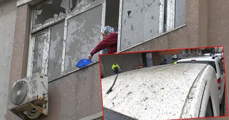 Sultangazi de beton pompasının borusu patladı; 2 apartman ve 3 araç betonla kaplandı