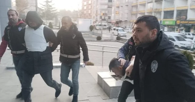 Komşusunu öldürüp 6 parçaya ayıran şüpheli adliyede Çorum Haberleri
