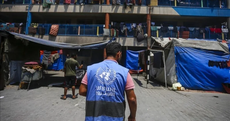 Katil İsrail, işgal altındaki Doğu Kudüs te bulunan UNRWA merkezinin elektrik ve suyunu kesti
