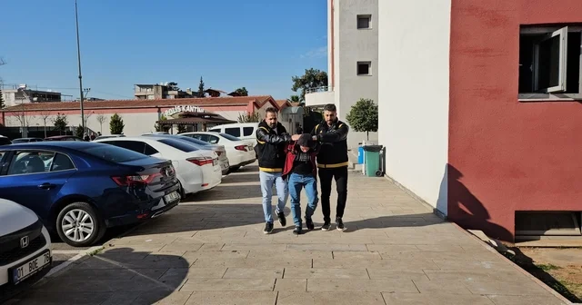 Karısını göğsünden bıçaklayarak öldüren zanlı: Keşke böyle olmasaydı Adana Haberleri