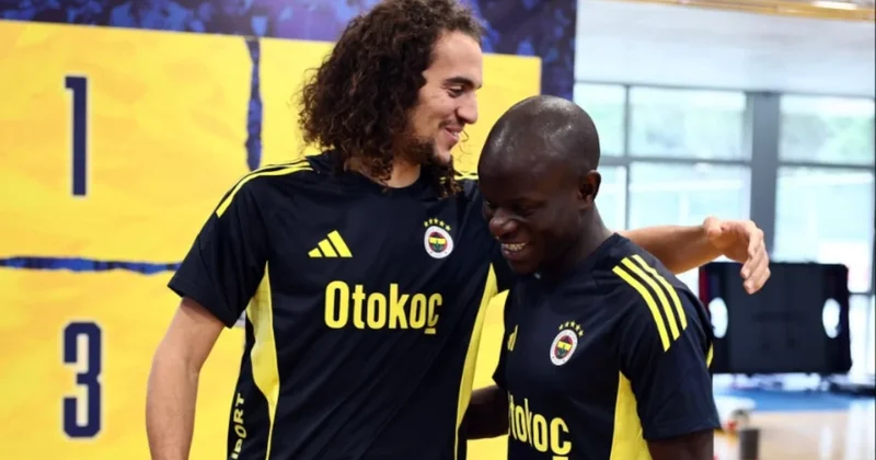 N Golo Kante ayağının tozuyla sahaya indi Sözcü Gazetesi