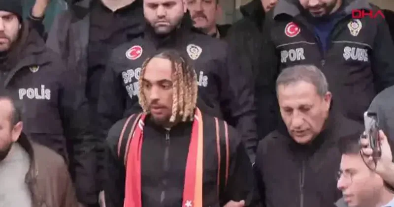 Sacha Boey Galatasaray için tekrar İstanbul da