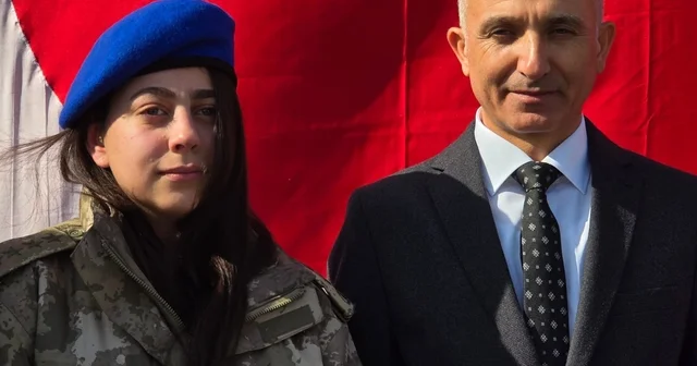 Üniversiteli Beliz, enkazdan annesi ve ağabeyini çıkarıp, parkasını üzerine örten emekli Albay ile buluştu: Beni çok güvende hissettirdiniz Hatay Haberleri