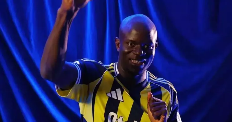 Fenerbahçe den N Golo Kante ye özel video: Bırakın futbol konuşsun Fanatik Spor Haberleri Video