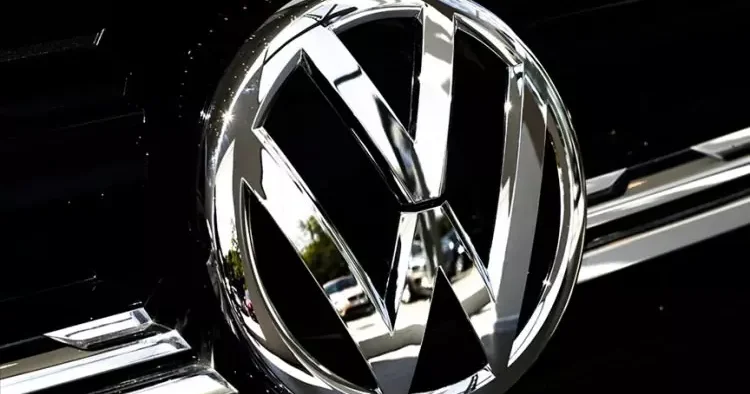 Volkswagen den 700 bin TL ye varan zam: Güncel şubat fiyatları açıklandı