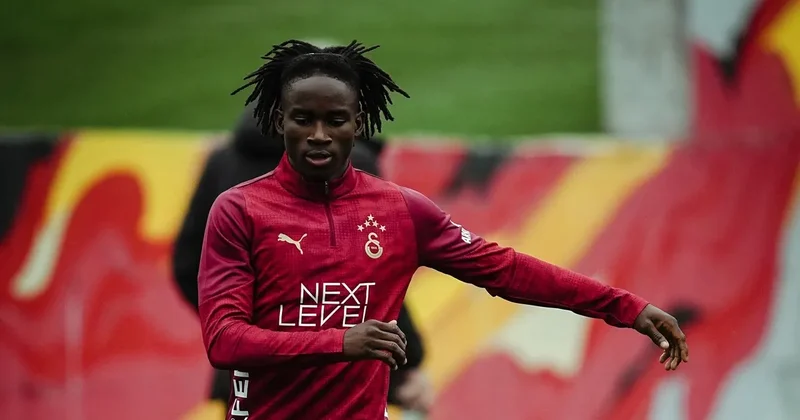 Galatasaray da Nhaga ilk idmanına çıktı