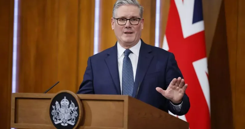 İngiltere Başbakanı Starmer, Katar’a ilave savaş uçağı gönderileceğini açıkladı