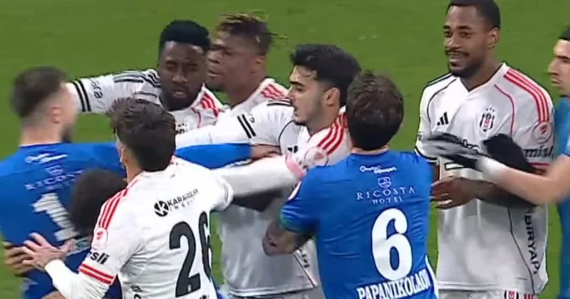 Beşiktaş taraftarından Taylan Antalyalı ve Halil Dervişoğlu na ağır tepki Sözcü Gazetesi