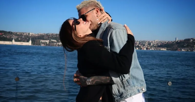 Mauro Icardi ve China Suarez, Arnavutköy Sahili nde aşka geldi