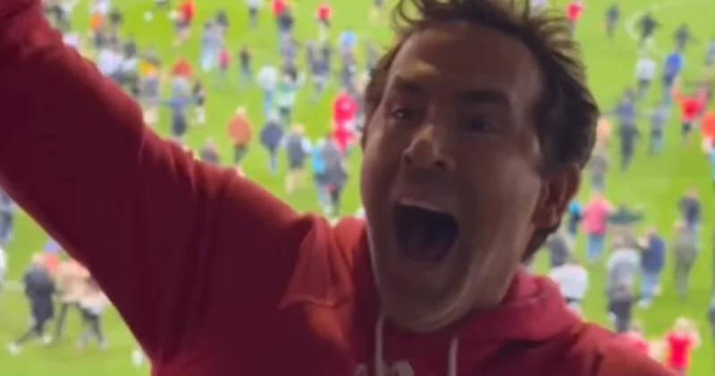 Futbol takımı sahibi olan Ryan Reynolds şimdi de futbol yorumcusu olacak