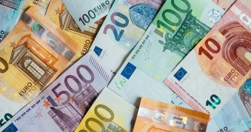 Avrupa da sahte para alarmı! Bu Euro banknotlarını iyi kontrol edin Sözcü Gazetesi