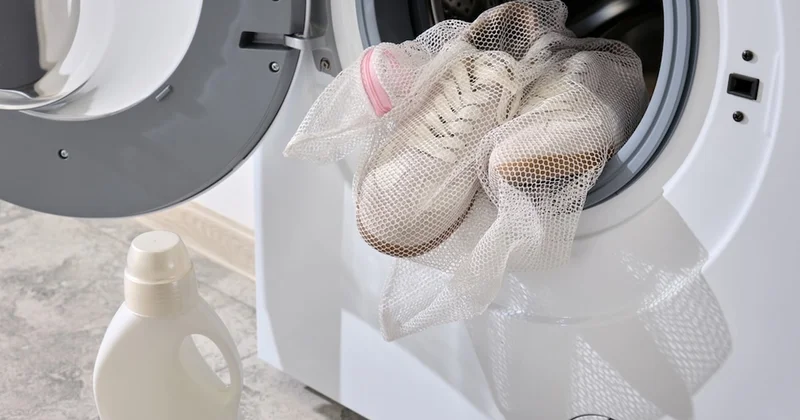 Ayakkabıları makineye atmadan kar tanesi gibi beyazlatmanın sırrı çözüldü Sözcü Gazetesi