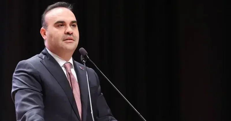 Bakan Kacır: Bilim insanlarımız, Antarktika’nın zorlu koşullarında bir aydan fazla sürede 15 araştırma projesini hayata geçirdi