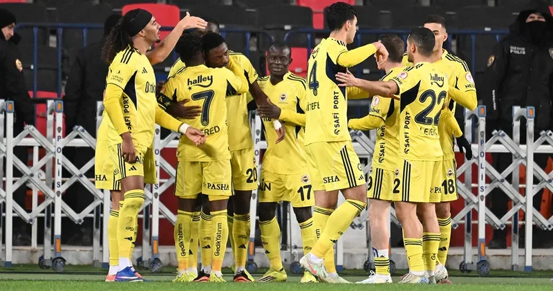 Fenerbahçe çok rahat kazanıp çeyrek finale çıktı