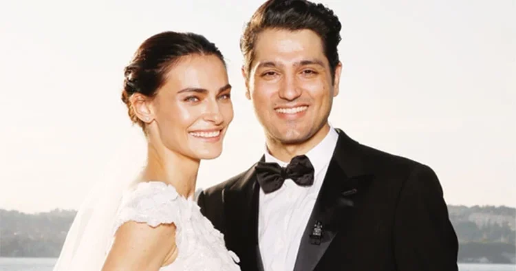 12 yıllık evlilik bitti! Oyuncu Saadet Işıl Aksoy ve Pamir Kıraner boşandı