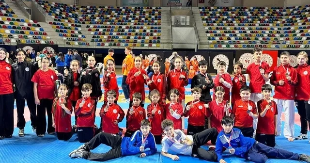 Körfezli karateciler il seçmelerinde 20 madalya kazandı Kocaeli Haberleri