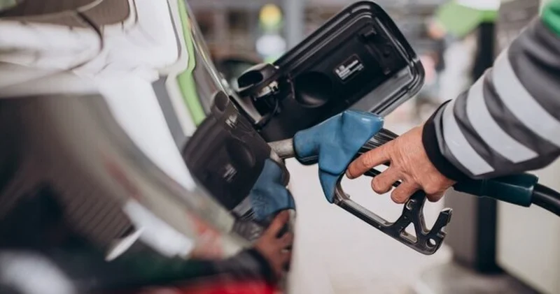 Araç sahipleri dikkat... Benzin ve motorine zam: Eşel mobil sistemi uygulandı mı? İşte güncel 5 Mart benzin, motorin, LPG fiyatları... Enerji Haberleri