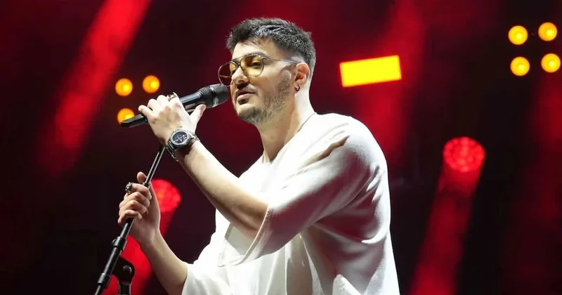 Semicenk hayranlarını korkuttu: Kafasına tam 7 dikiş atıldı Sözcü Gazetesi