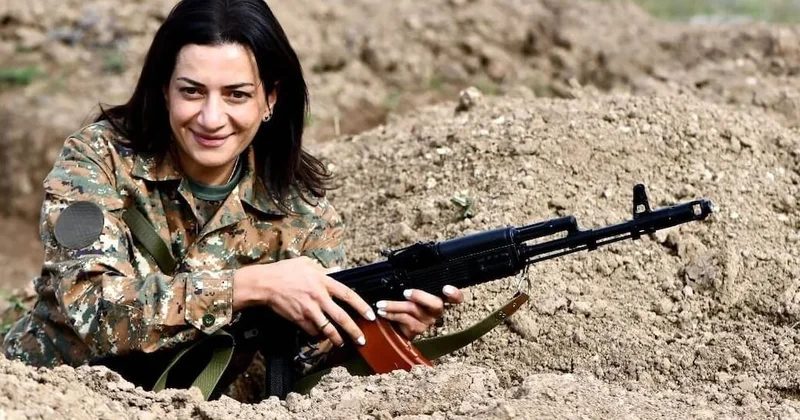 Komşu ülkenin başbakanı 30 yıldır nikah kıymadığı sevgilisinden ayrıldı Sözcü Gazetesi