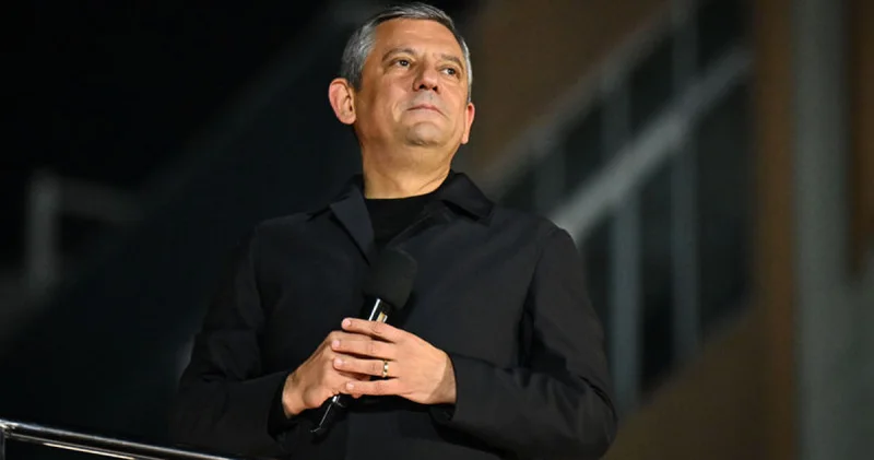 Özel, Kağıthane de miting düzenledi Son dakika haberleri