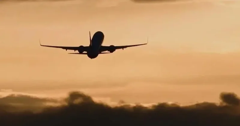 Katar Hava Sahası Uçuşlara Açıldı