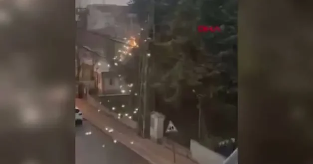 Samsun da trafo patlaması paniği: Kıvılcımlar geceyi aydınlattı