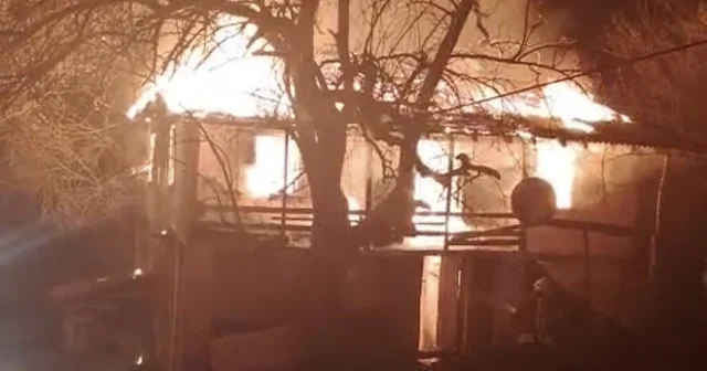 Yalnız yaşadığı evinde çıkan yangında öldü Kocaeli Haberleri