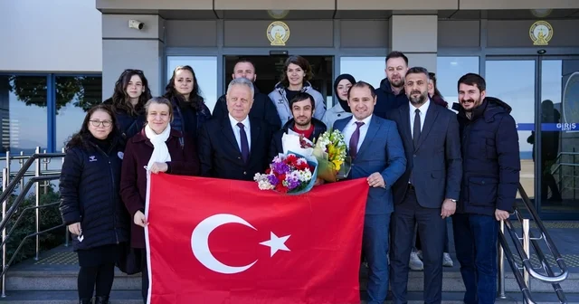 Şampiyon atıcıya Trabzon Havalimanında karşılama Trabzon Haberleri