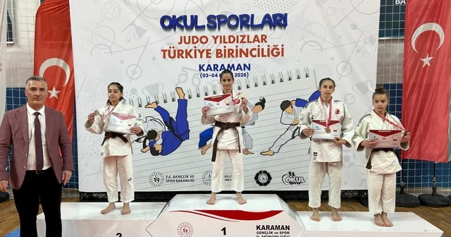 Yunusemreli judocular Karaman dan 3 madalyayla döndü Manisa Haberleri