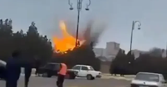 Azerbaycan ın Nahçıvan Havalimanı na İran a ait bir insansız hava aracı düştü: O anlar kamerada VİDEO İZLE