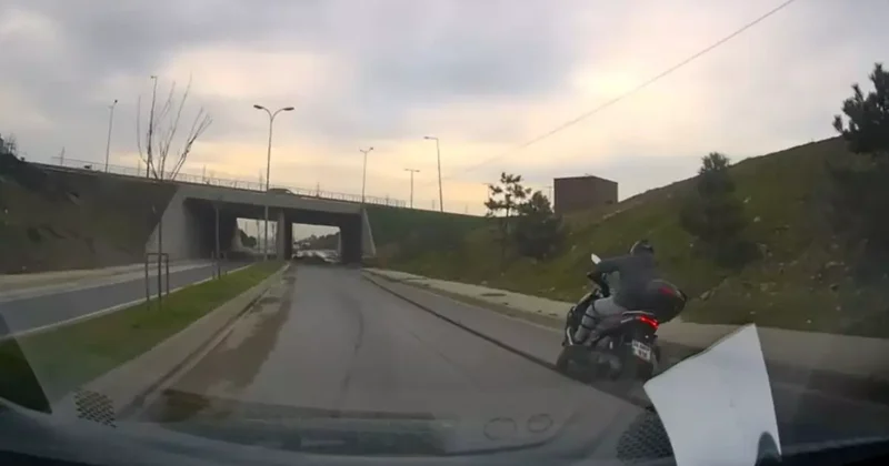 Başakşehir’de yarım bırakılan yol çalışması kazaya neden oldu