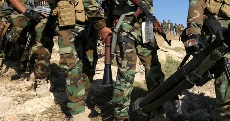 İran, Kürt Gruplara Füzeli Saldırı Düzenledi